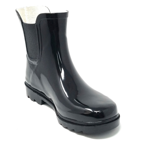 black ankle rubber boots